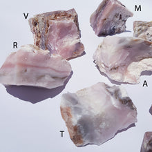 Load image into Gallery viewer, Pink peruvian opal