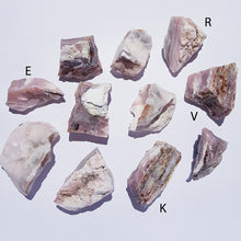 Load image into Gallery viewer, Pink peruvian opal