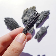 Load image into Gallery viewer, WITCHES BROOM (black kyanite)