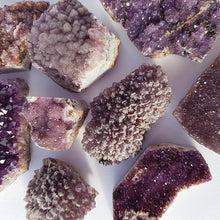 Load image into Gallery viewer, Alaçam amethyst clusters