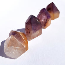 Load image into Gallery viewer, DREAMCOAT LEMURIAN medium point