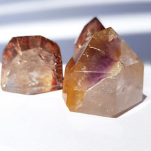 Load image into Gallery viewer, DREAMCOAT LEMURIAN M/L point