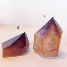 Load image into Gallery viewer, DREAMCOAT LEMURIAN large point