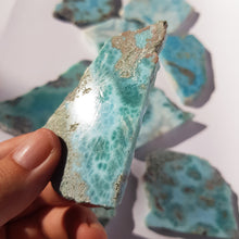 Load image into Gallery viewer, LARIMAR