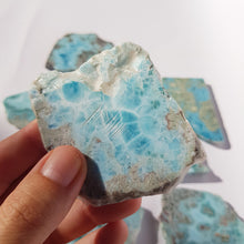 Load image into Gallery viewer, LARIMAR