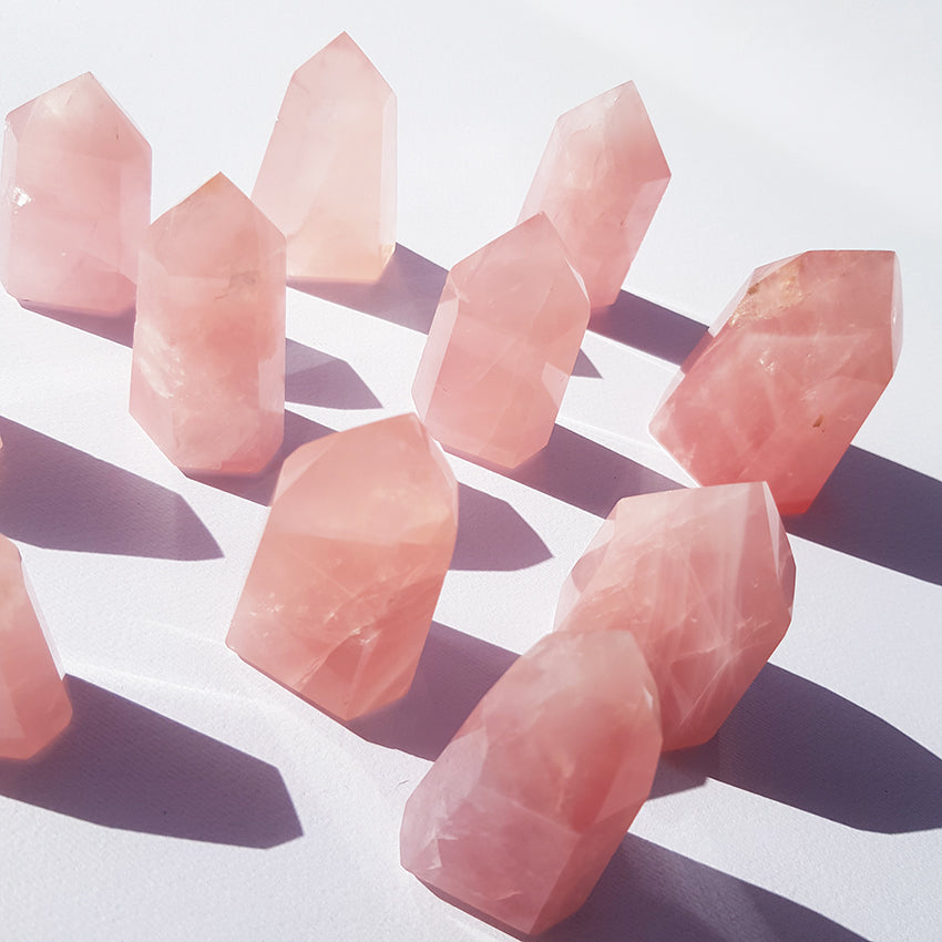 ROSE QUARTZ points