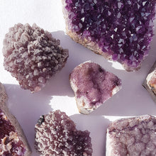 Load image into Gallery viewer, Alaçam amethyst clusters
