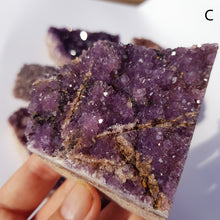 Cargar imagen en el visor de la galería, Alaçam amethyst clusters
