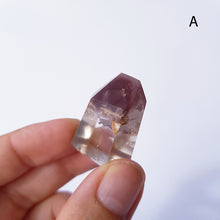 Cargar imagen en el visor de la galería, Pink lithium quartz towers ~ special find
