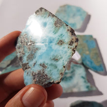 Cargar imagen en el visor de la galería, LARIMAR
